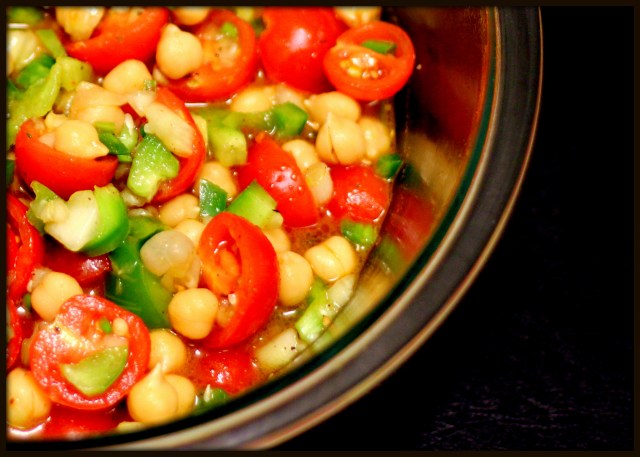 Chickpea and Cherry Tomatoes Salad2