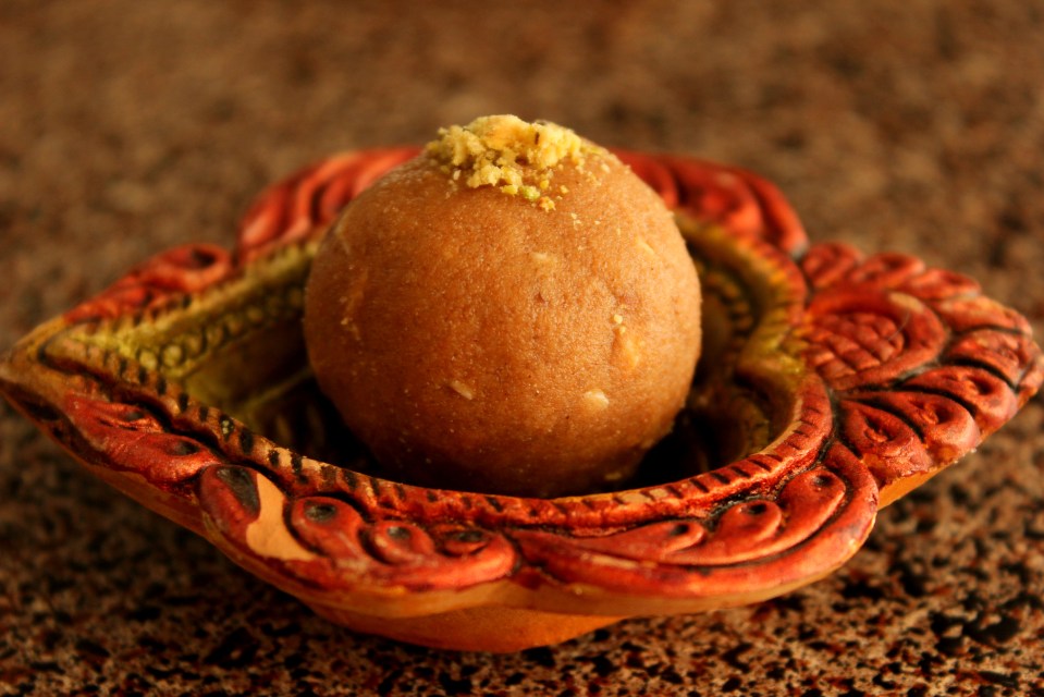 Atta Laddu with Pistachios