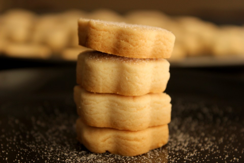 Butter Biscuits by AishCooks