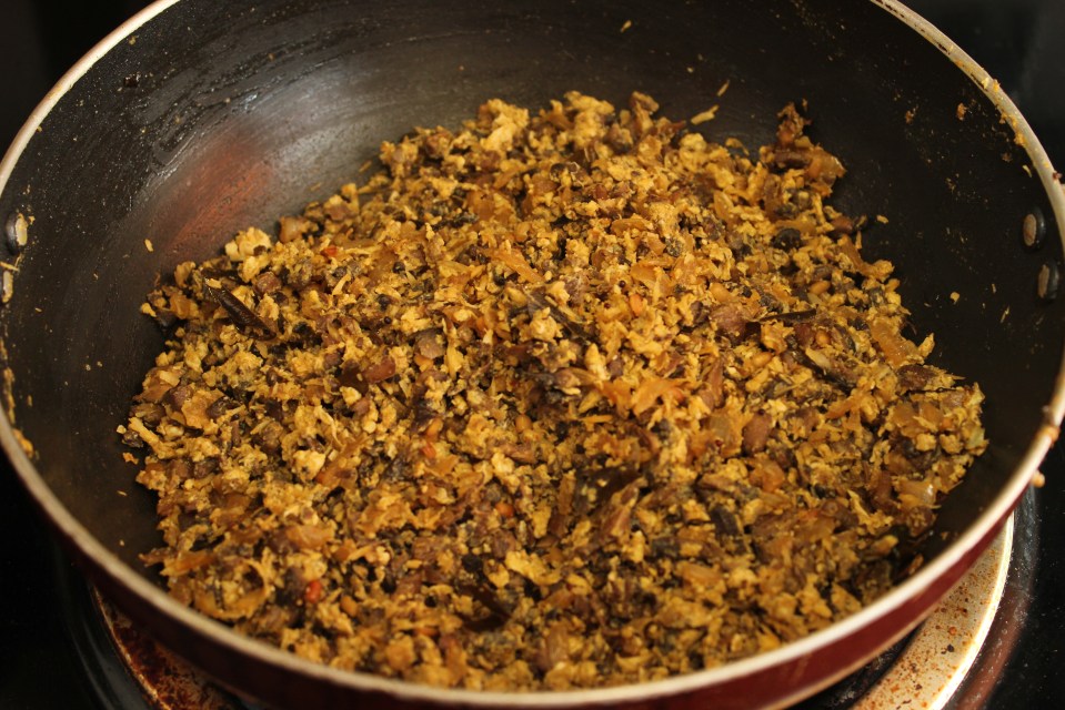 koon_mutta_thoran_mushroom_stir_fry