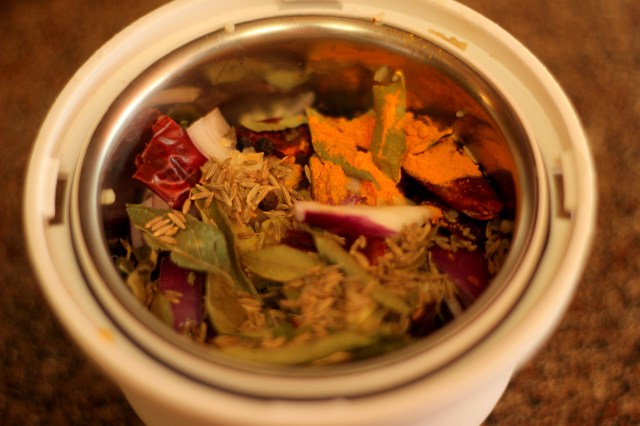 spice-paste-ingredients-for-nadan-shrimp-roast