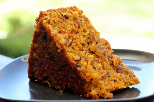 tropical-carrot-cake-with-pineapple-coconut-raisins-nuts